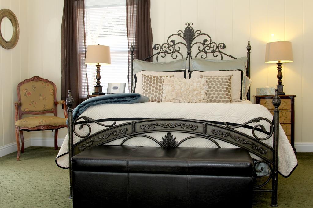 Monarch Cove Inn Capitola Rom bilde